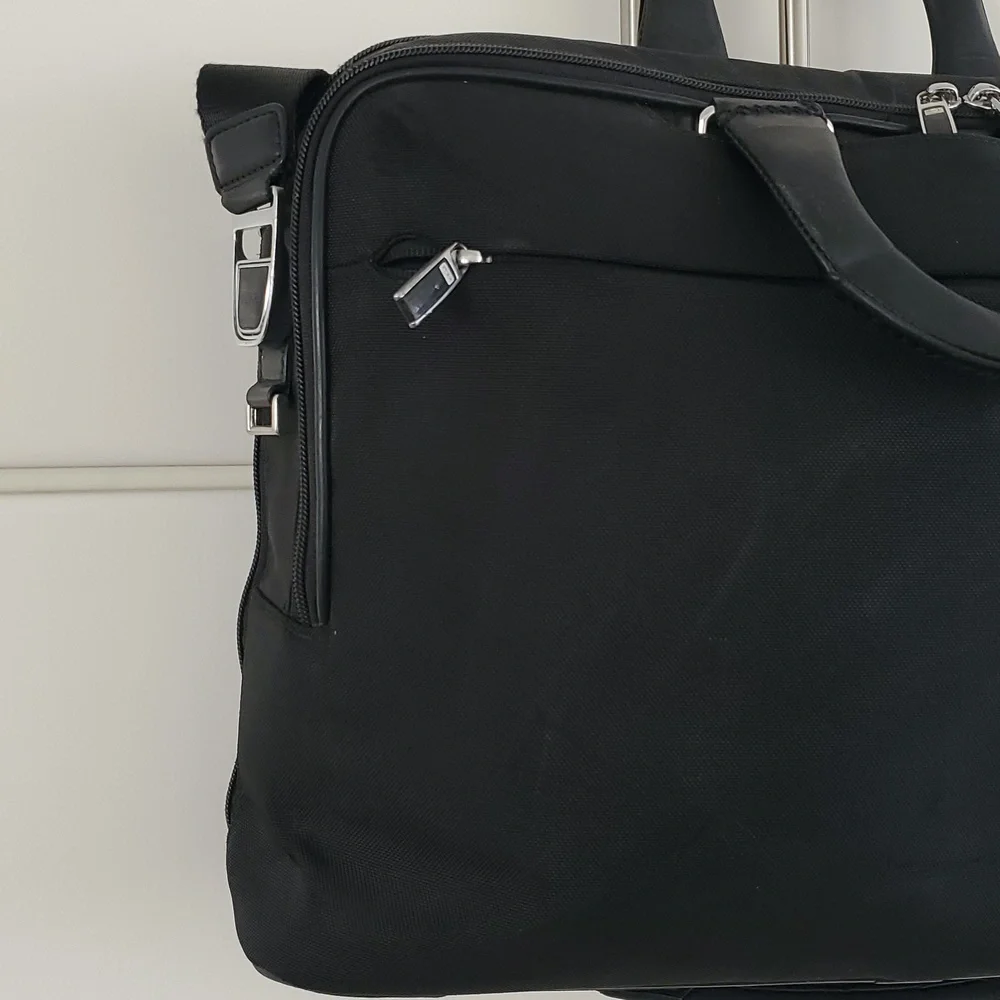 Tumi Arrive Narita Business Brief Microballistic Bag